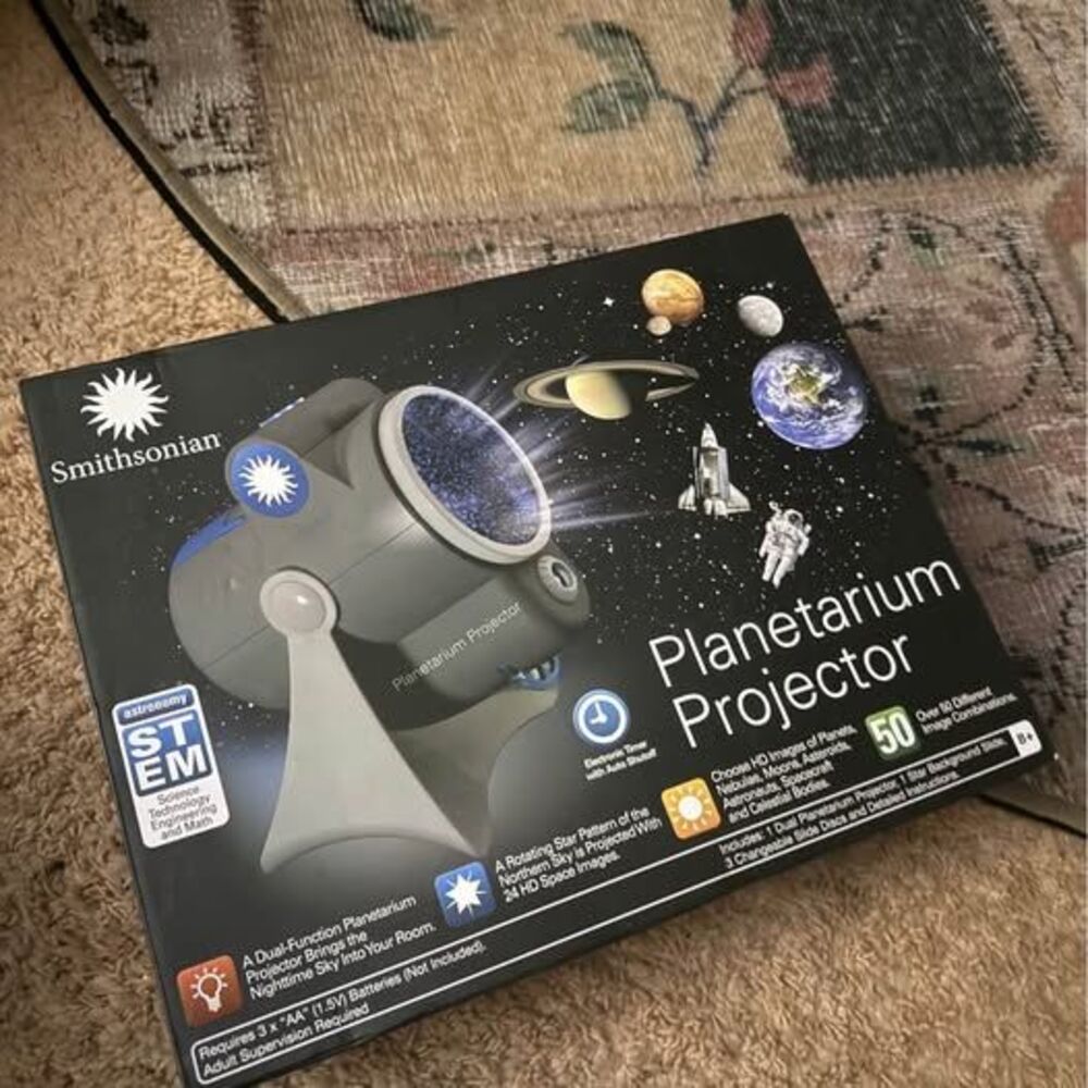 Smithsonian Planetarium Projector Smithsonian Planetarium Projector STEM
